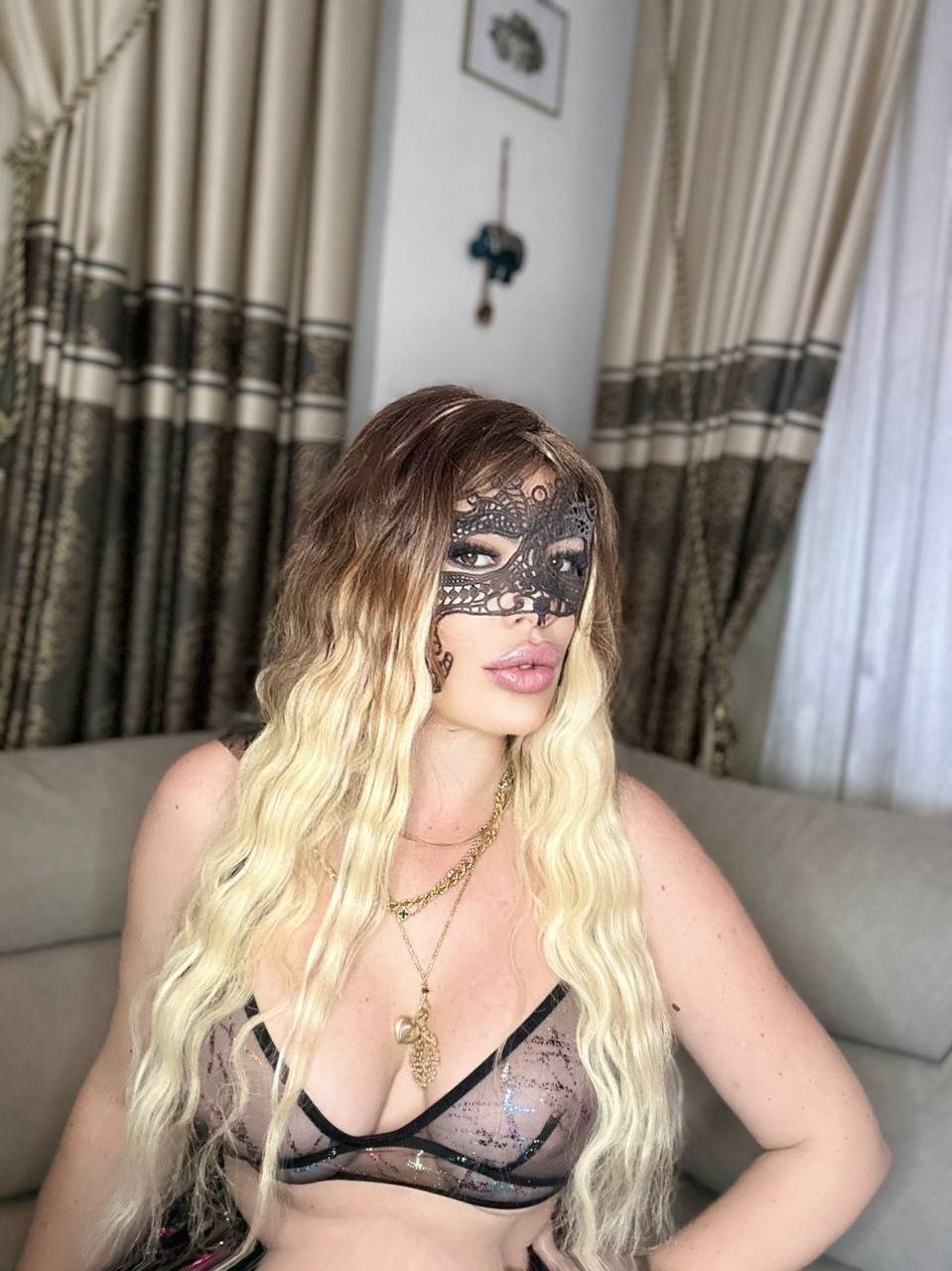 Adana Gerçek Resimli Seksi Sarışın Elit Escort HANDE - Image 58