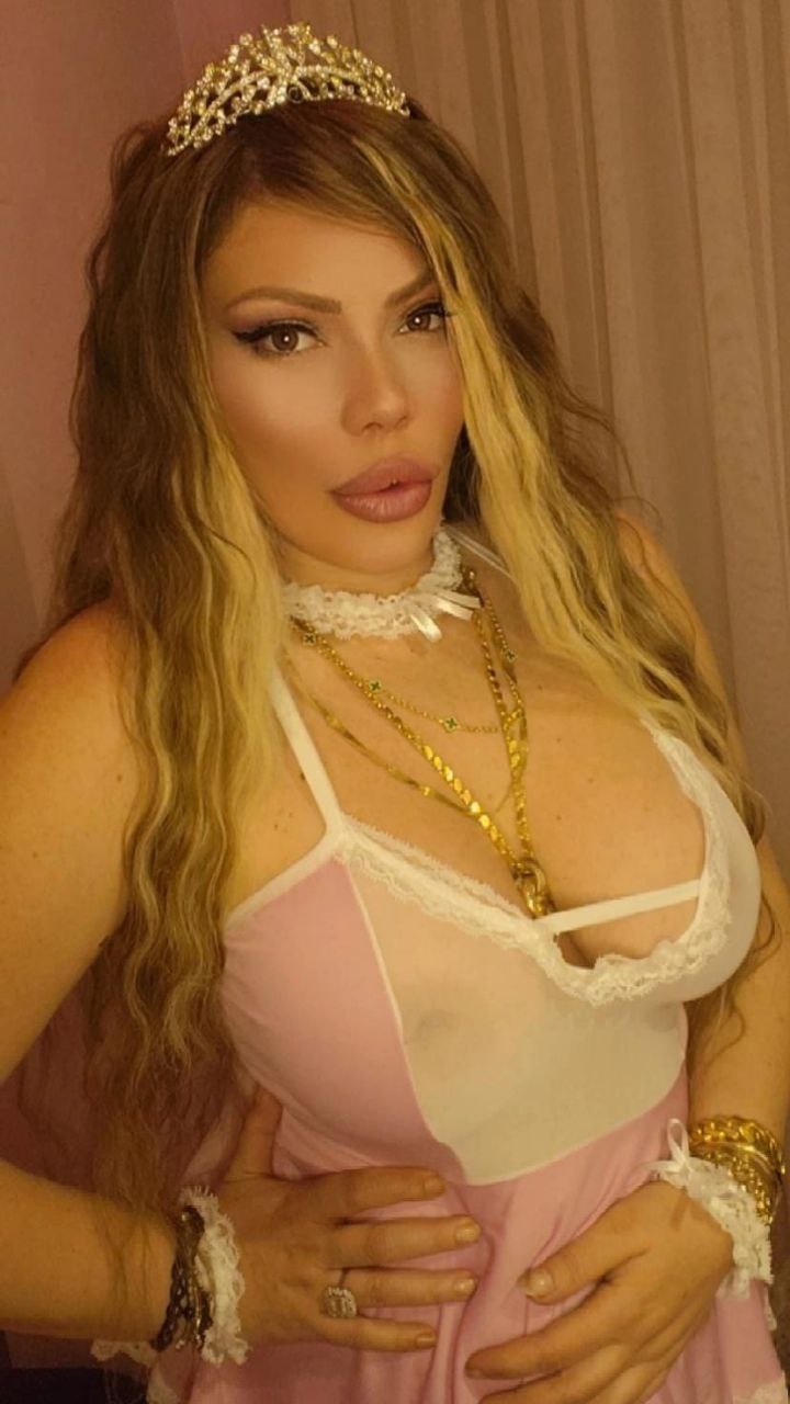 Adana Gerçek Resimli Seksi Sarışın Elit Escort HANDE - Image 68